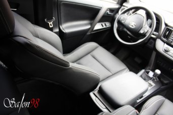 Перетяжка водительского сидения Toyota. Salon98