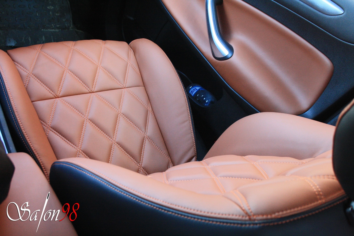 Перетяжка сидений Ford Mondeo. Salon98